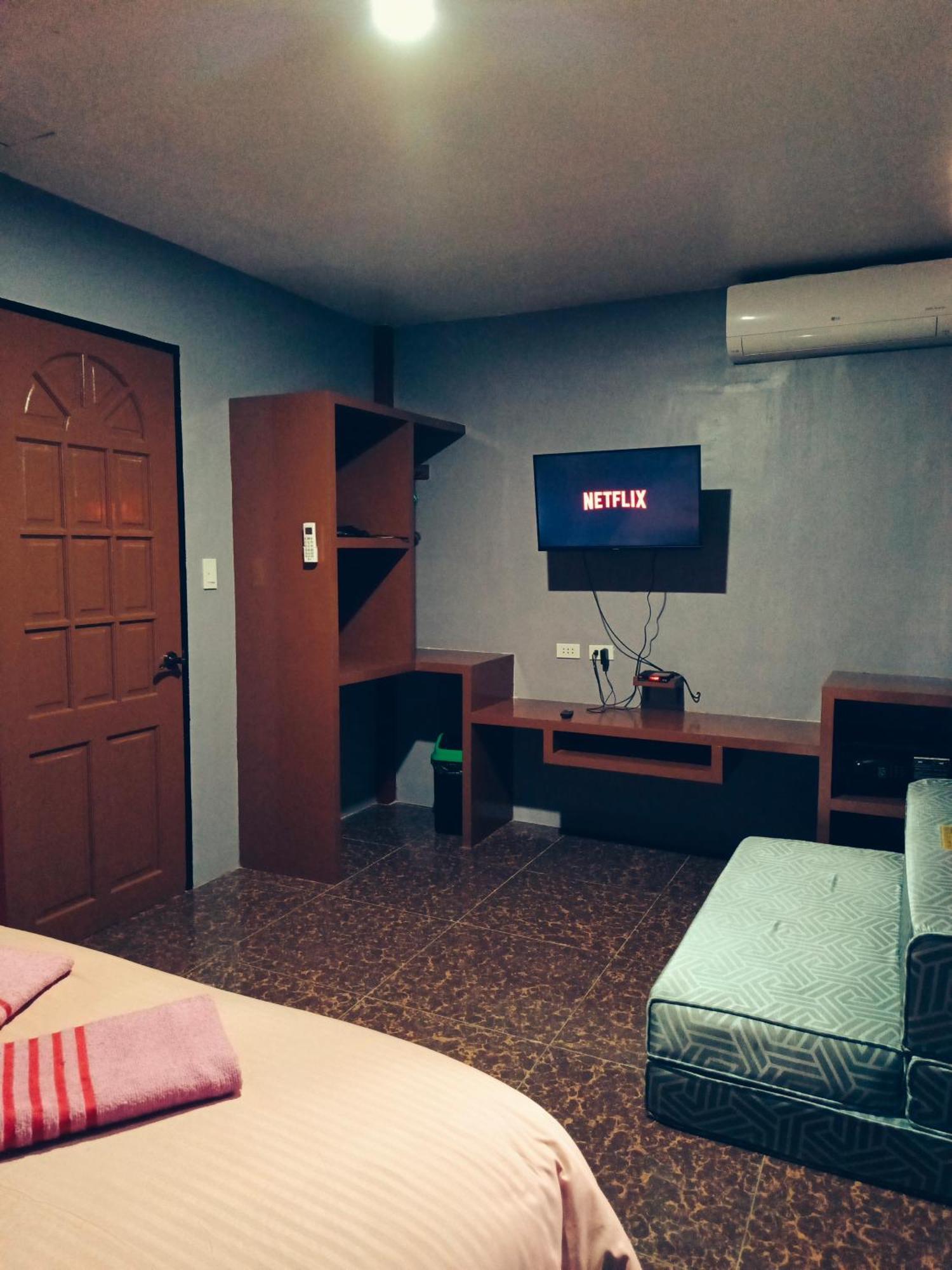 Peace Lily Studio Apartments Panglao Kültér fotó